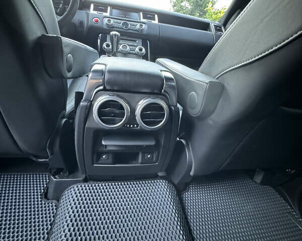 Черный Ленд Ровер Рендж Ровер Спорт, объемом двигателя 5 л и пробегом 167 тыс. км за 17000 $, фото 34 на Automoto.ua