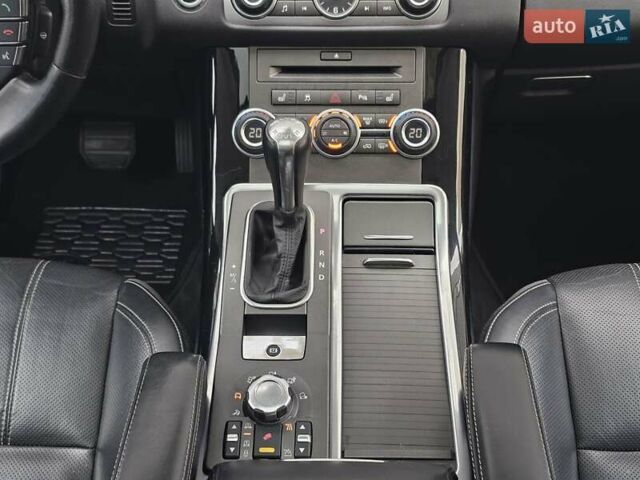 Черный Ленд Ровер Рендж Ровер Спорт, объемом двигателя 3.63 л и пробегом 300 тыс. км за 15000 $, фото 39 на Automoto.ua