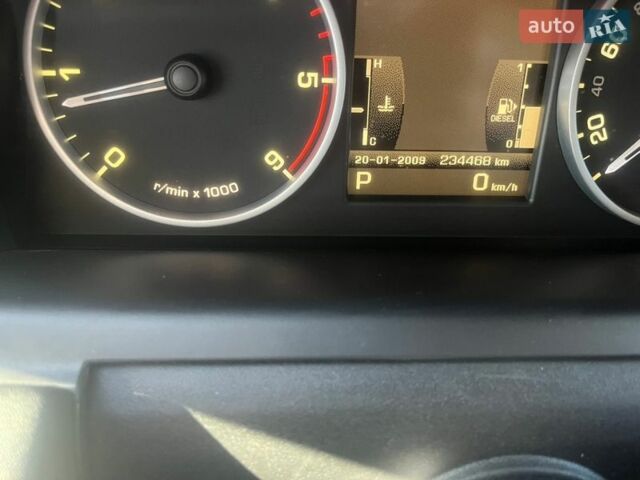 Чорний Ленд Ровер Range Rover Sport, об'ємом двигуна 2.99 л та пробігом 230 тис. км за 16000 $, фото 8 на Automoto.ua