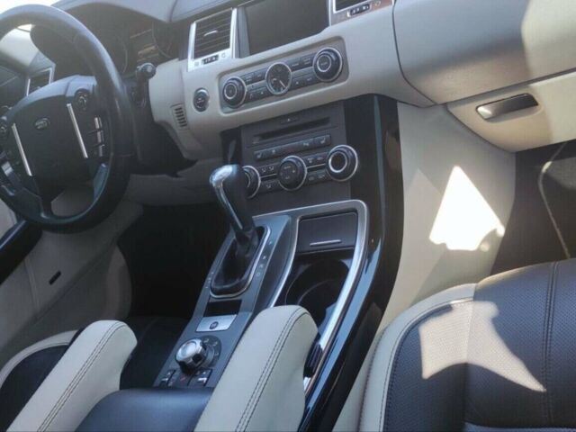 Чорний Ленд Ровер Range Rover Sport, об'ємом двигуна 3 л та пробігом 170 тис. км за 18000 $, фото 6 на Automoto.ua