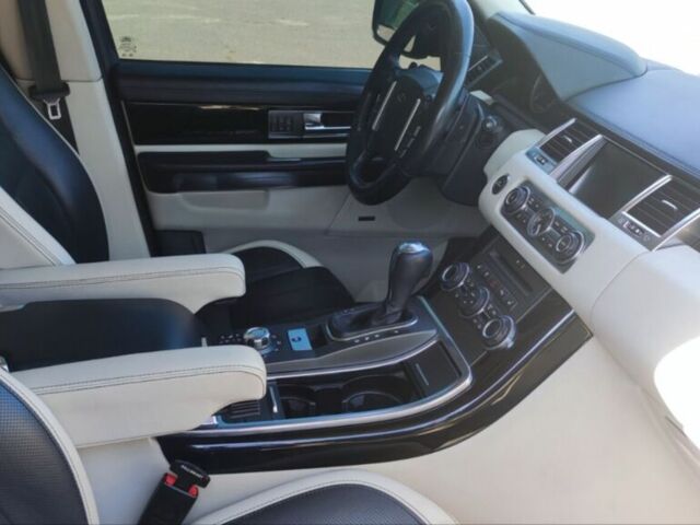Чорний Ленд Ровер Range Rover Sport, об'ємом двигуна 3 л та пробігом 170 тис. км за 18000 $, фото 9 на Automoto.ua