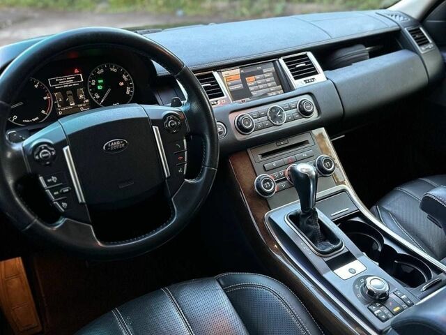 Чорний Ленд Ровер Range Rover Sport, об'ємом двигуна 2.99 л та пробігом 240 тис. км за 15000 $, фото 48 на Automoto.ua