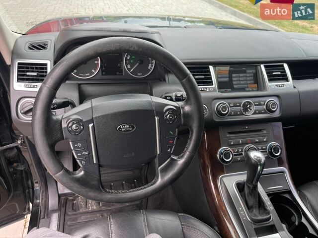 Чорний Ленд Ровер Range Rover Sport, об'ємом двигуна 3 л та пробігом 280 тис. км за 11350 $, фото 74 на Automoto.ua