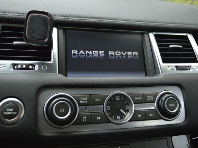 Чорний Ленд Ровер Range Rover Sport, об'ємом двигуна 3 л та пробігом 197 тис. км за 22900 $, фото 32 на Automoto.ua