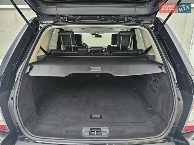 Черный Ленд Ровер Рендж Ровер Спорт, объемом двигателя 3.63 л и пробегом 300 тыс. км за 15000 $, фото 18 на Automoto.ua