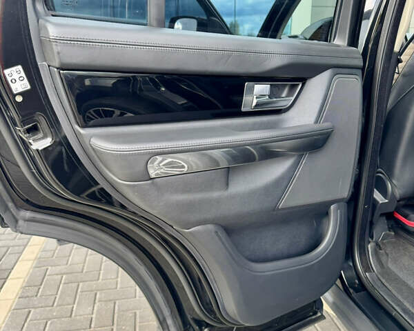 Черный Ленд Ровер Рендж Ровер Спорт, объемом двигателя 5 л и пробегом 122 тыс. км за 17999 $, фото 42 на Automoto.ua