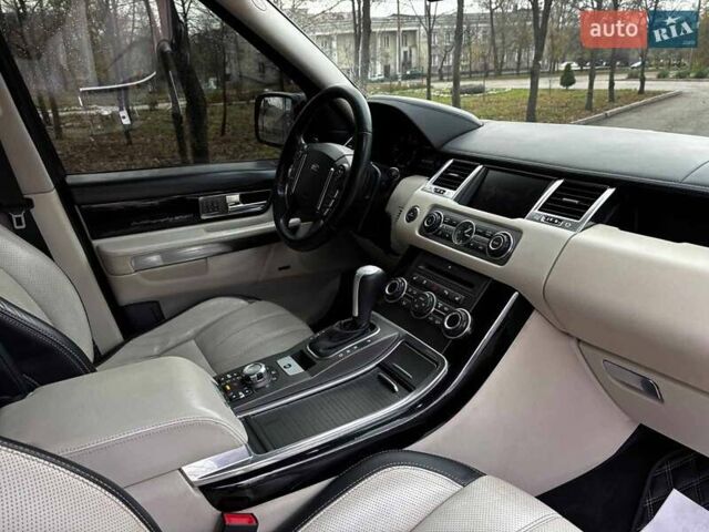 Чорний Ленд Ровер Range Rover Sport, об'ємом двигуна 3 л та пробігом 231 тис. км за 17990 $, фото 18 на Automoto.ua