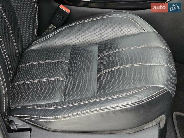 Черный Ленд Ровер Рендж Ровер Спорт, объемом двигателя 3.63 л и пробегом 300 тыс. км за 15000 $, фото 50 на Automoto.ua