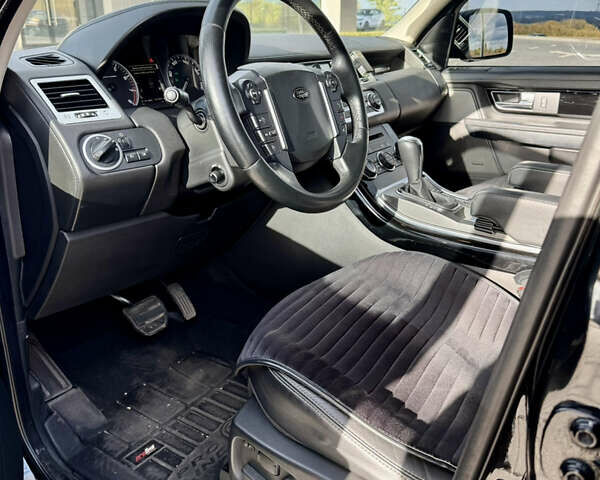 Черный Ленд Ровер Рендж Ровер Спорт, объемом двигателя 5 л и пробегом 122 тыс. км за 17999 $, фото 33 на Automoto.ua