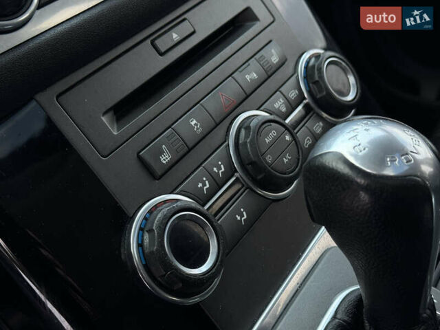 Черный Ленд Ровер Рендж Ровер Спорт, объемом двигателя 2.99 л и пробегом 247 тыс. км за 14950 $, фото 81 на Automoto.ua