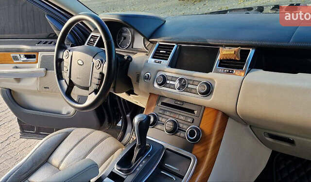 Черный Ленд Ровер Рендж Ровер Спорт, объемом двигателя 5 л и пробегом 202 тыс. км за 20300 $, фото 8 на Automoto.ua