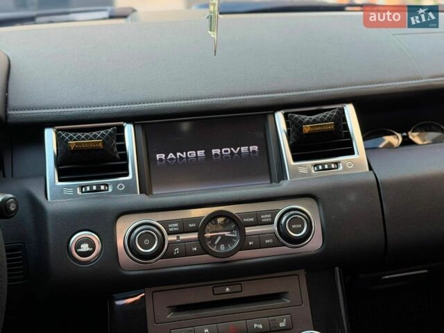 Чорний Ленд Ровер Range Rover Sport, об'ємом двигуна 2.99 л та пробігом 250 тис. км за 12500 $, фото 34 на Automoto.ua