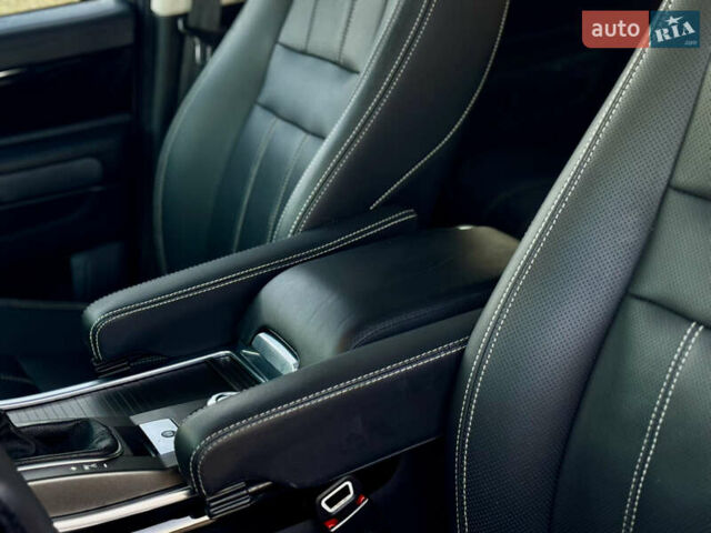 Чорний Ленд Ровер Range Rover Sport, об'ємом двигуна 3 л та пробігом 247 тис. км за 15500 $, фото 29 на Automoto.ua