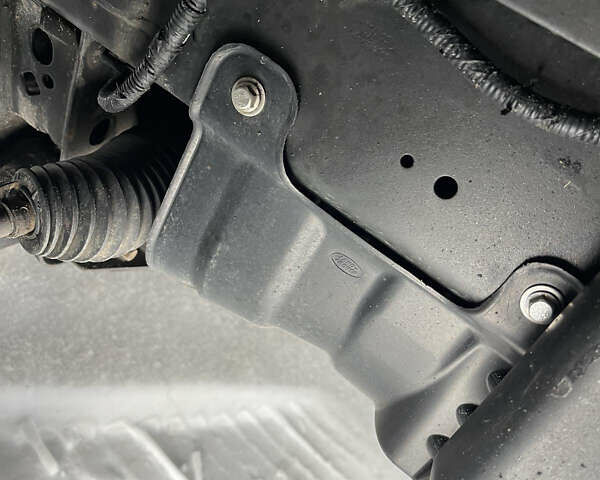 Чорний Ленд Ровер Range Rover Sport, об'ємом двигуна 3 л та пробігом 230 тис. км за 17800 $, фото 17 на Automoto.ua