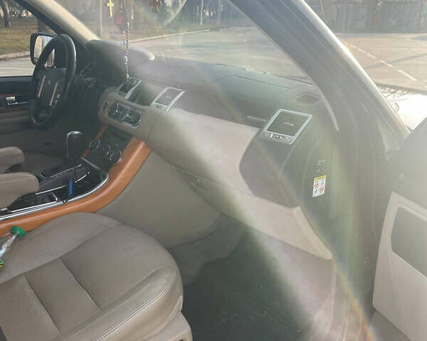 Чорний Ленд Ровер Range Rover Sport, об'ємом двигуна 3 л та пробігом 280 тис. км за 17000 $, фото 6 на Automoto.ua