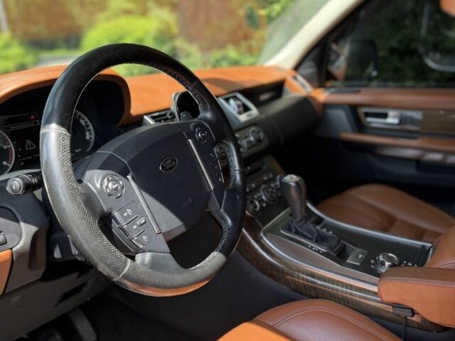 Чорний Ленд Ровер Range Rover Sport, об'ємом двигуна 3 л та пробігом 216 тис. км за 11300 $, фото 3 на Automoto.ua
