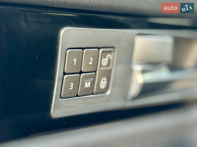 Чорний Ленд Ровер Range Rover Sport, об'ємом двигуна 3 л та пробігом 247 тис. км за 15500 $, фото 25 на Automoto.ua