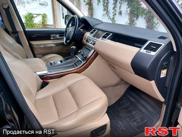 Черный Ленд Ровер Рендж Ровер Спорт, объемом двигателя 3 л и пробегом 216 тыс. км за 15300 $, фото 7 на Automoto.ua