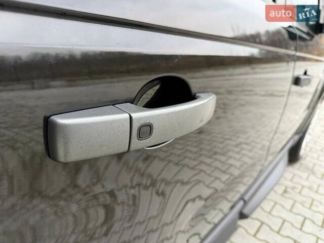 Черный Ленд Ровер Рендж Ровер Спорт, объемом двигателя 3 л и пробегом 250 тыс. км за 14999 $, фото 44 на Automoto.ua