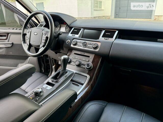 Чорний Ленд Ровер Range Rover Sport, об'ємом двигуна 5 л та пробігом 115 тис. км за 14400 $, фото 39 на Automoto.ua