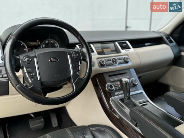 Чорний Ленд Ровер Range Rover Sport, об'ємом двигуна 3 л та пробігом 203 тис. км за 18000 $, фото 40 на Automoto.ua
