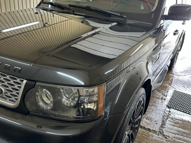 Черный Ленд Ровер Рендж Ровер Спорт, объемом двигателя 3 л и пробегом 300 тыс. км за 20000 $, фото 1 на Automoto.ua