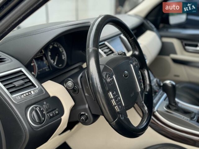 Чорний Ленд Ровер Range Rover Sport, об'ємом двигуна 3 л та пробігом 203 тис. км за 18000 $, фото 38 на Automoto.ua