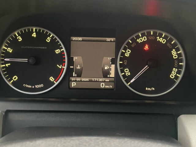 Чорний Ленд Ровер Range Rover Sport, об'ємом двигуна 5 л та пробігом 180 тис. км за 14500 $, фото 15 на Automoto.ua