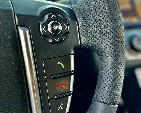 Чорний Ленд Ровер Range Rover Sport, об'ємом двигуна 3 л та пробігом 247 тис. км за 15500 $, фото 34 на Automoto.ua