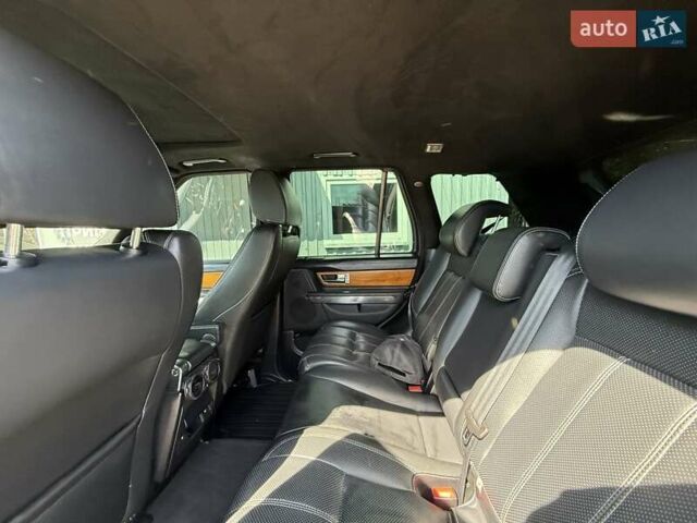 Черный Ленд Ровер Рендж Ровер Спорт, объемом двигателя 3 л и пробегом 233 тыс. км за 21000 $, фото 11 на Automoto.ua