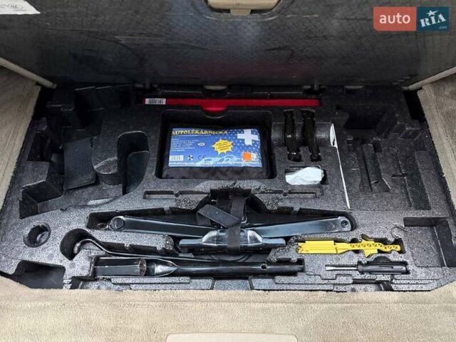 Черный Ленд Ровер Рендж Ровер Спорт, объемом двигателя 3 л и пробегом 250 тыс. км за 14999 $, фото 62 на Automoto.ua