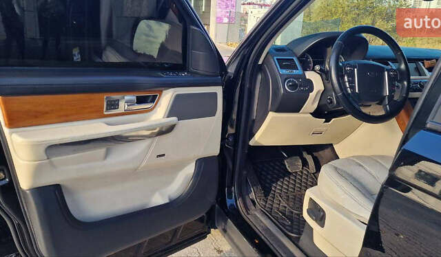Черный Ленд Ровер Рендж Ровер Спорт, объемом двигателя 5 л и пробегом 202 тыс. км за 20300 $, фото 10 на Automoto.ua
