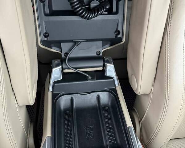 Черный Ленд Ровер Рендж Ровер Спорт, объемом двигателя 3 л и пробегом 250 тыс. км за 14999 $, фото 106 на Automoto.ua