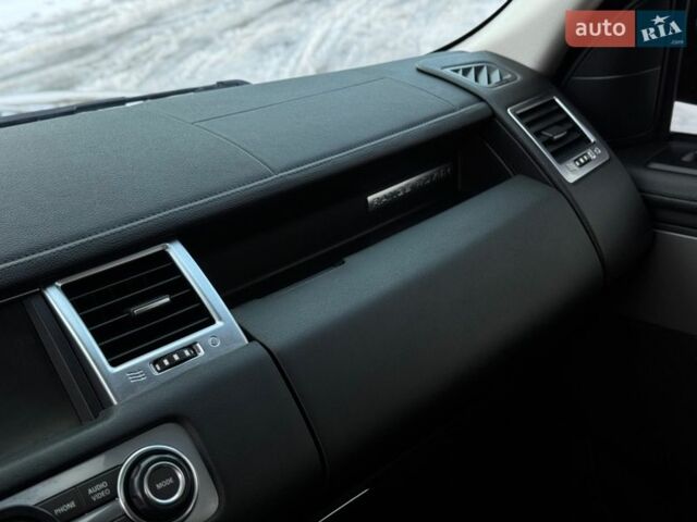 Черный Ленд Ровер Рендж Ровер Спорт, объемом двигателя 3 л и пробегом 247 тыс. км за 14990 $, фото 67 на Automoto.ua