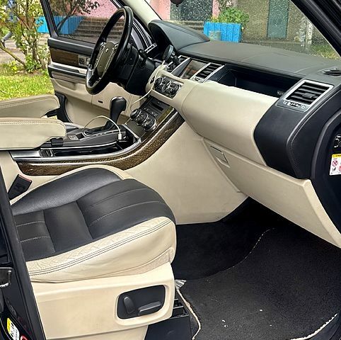 Чорний Ленд Ровер Range Rover Sport, об'ємом двигуна 3 л та пробігом 210 тис. км за 17000 $, фото 3 на Automoto.ua