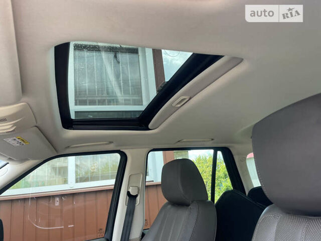 Чорний Ленд Ровер Range Rover Sport, об'ємом двигуна 3 л та пробігом 120 тис. км за 25000 $, фото 17 на Automoto.ua