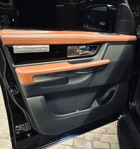 Чорний Ленд Ровер Range Rover Sport, об'ємом двигуна 5 л та пробігом 129 тис. км за 16499 $, фото 16 на Automoto.ua
