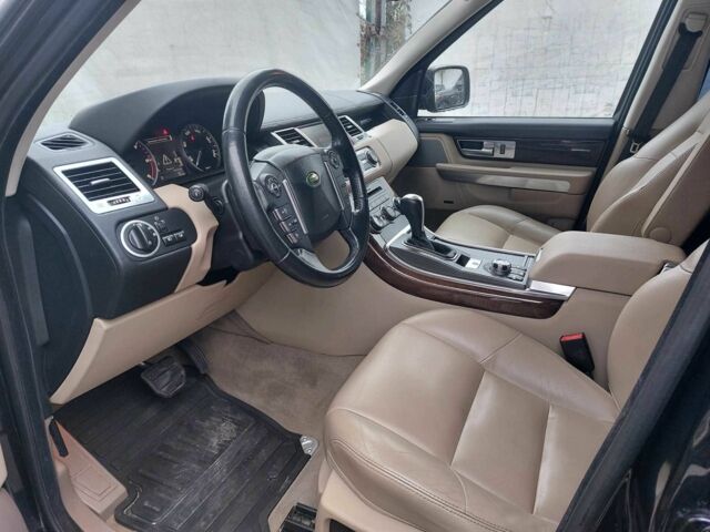 Чорний Ленд Ровер Range Rover Sport, об'ємом двигуна 3 л та пробігом 216 тис. км за 15300 $, фото 11 на Automoto.ua