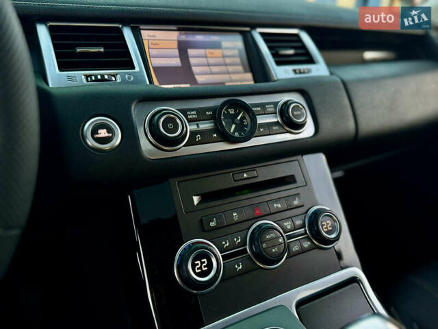 Чорний Ленд Ровер Range Rover Sport, об'ємом двигуна 3 л та пробігом 247 тис. км за 15500 $, фото 38 на Automoto.ua