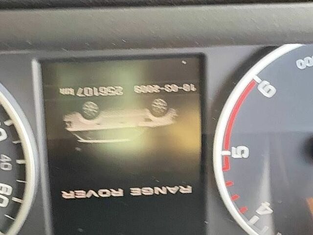 Чорний Ленд Ровер Range Rover Sport, об'ємом двигуна 3 л та пробігом 256 тис. км за 14490 $, фото 8 на Automoto.ua