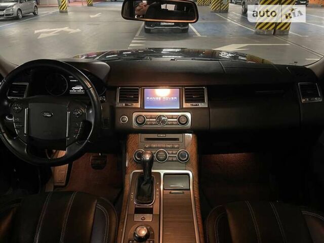 Чорний Ленд Ровер Range Rover Sport, об'ємом двигуна 0 л та пробігом 220 тис. км за 18500 $, фото 7 на Automoto.ua