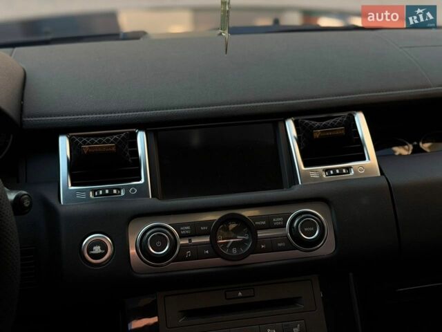 Чорний Ленд Ровер Range Rover Sport, об'ємом двигуна 2.99 л та пробігом 250 тис. км за 12500 $, фото 30 на Automoto.ua