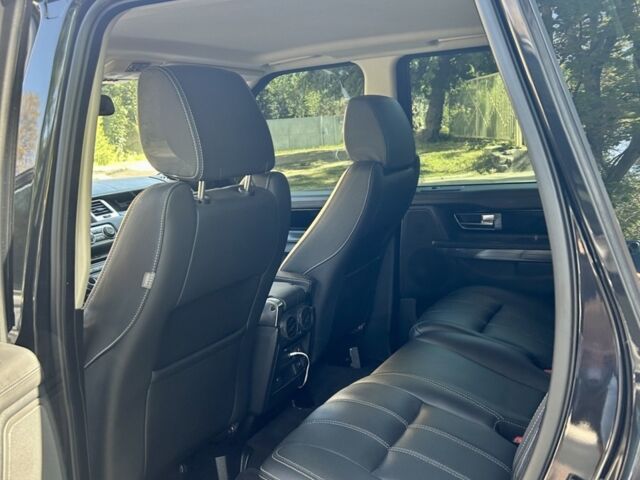 Чорний Ленд Ровер Range Rover Sport, об'ємом двигуна 5 л та пробігом 130 тис. км за 20000 $, фото 10 на Automoto.ua