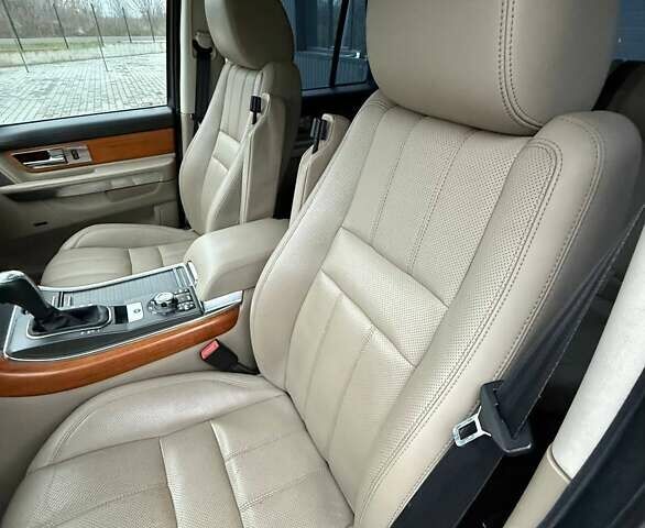 Черный Ленд Ровер Рендж Ровер Спорт, объемом двигателя 3 л и пробегом 250 тыс. км за 14999 $, фото 114 на Automoto.ua