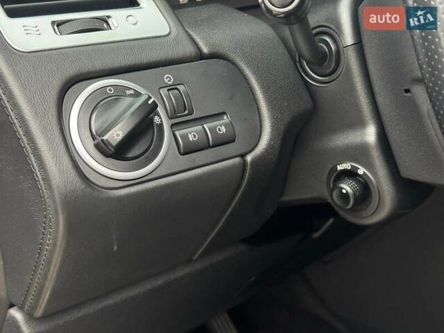 Чорний Ленд Ровер Range Rover Sport, об'ємом двигуна 3 л та пробігом 243 тис. км за 18290 $, фото 14 на Automoto.ua