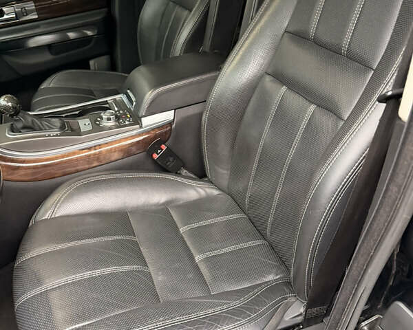 Черный Ленд Ровер Рендж Ровер Спорт, объемом двигателя 3 л и пробегом 236 тыс. км за 18000 $, фото 10 на Automoto.ua