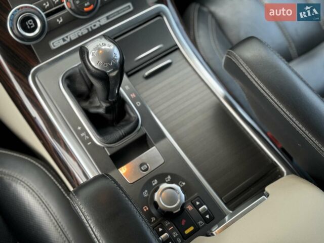 Чорний Ленд Ровер Range Rover Sport, об'ємом двигуна 3 л та пробігом 203 тис. км за 18000 $, фото 57 на Automoto.ua