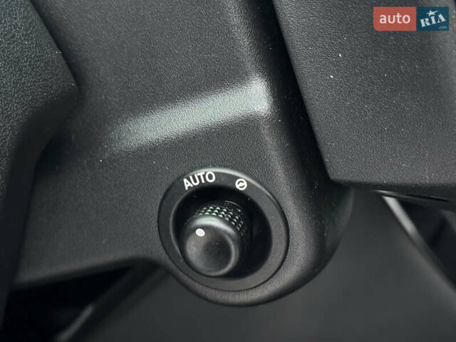 Черный Ленд Ровер Рендж Ровер Спорт, объемом двигателя 2.99 л и пробегом 247 тыс. км за 14950 $, фото 78 на Automoto.ua