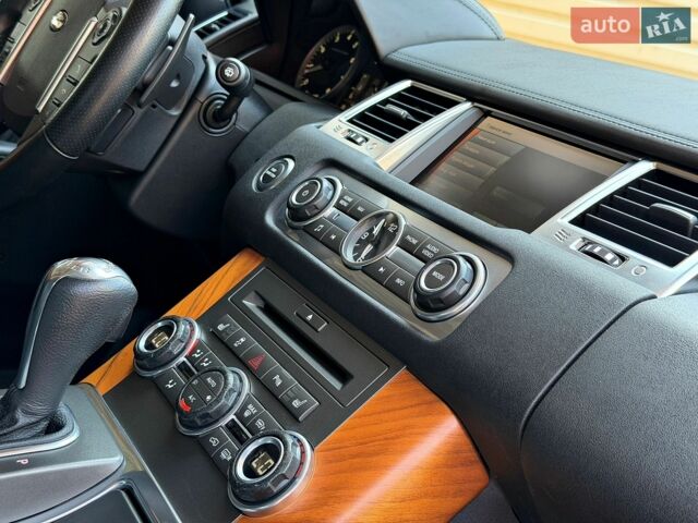 Чорний Ленд Ровер Range Rover Sport, об'ємом двигуна 5 л та пробігом 53 тис. км за 22500 $, фото 64 на Automoto.ua