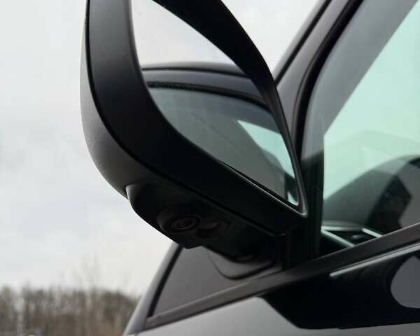 Черный Ленд Ровер Рендж Ровер Спорт, объемом двигателя 3 л и пробегом 250 тыс. км за 14999 $, фото 32 на Automoto.ua